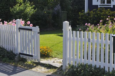 Get a Vinyl Fence Gate Installed!